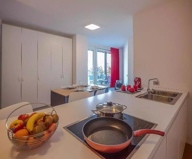 پانسیون La Villa   Luxury Guest House