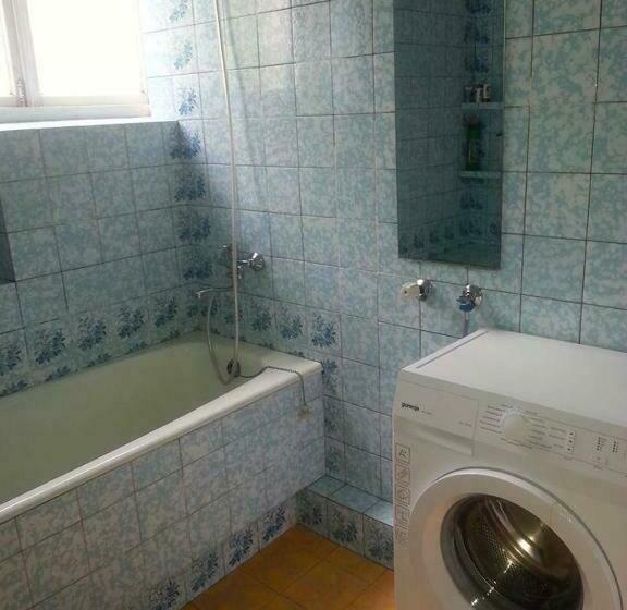 پانسیون Maia S Polish Guest House