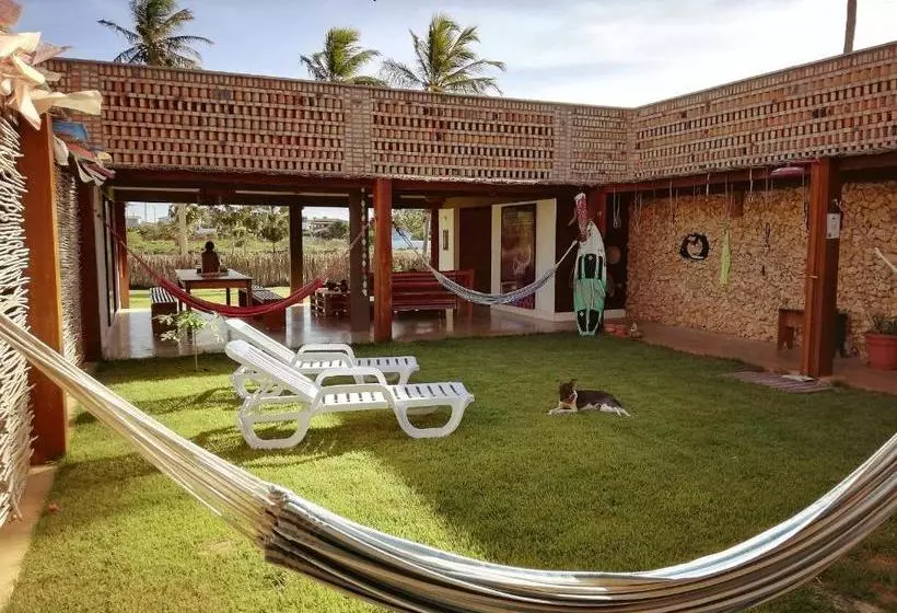 Majatalo Pousada Casa De João Kitehouse