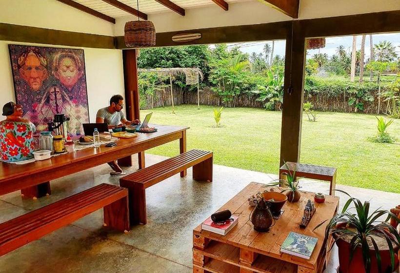 پانسیون Pousada Casa De João Kitehouse