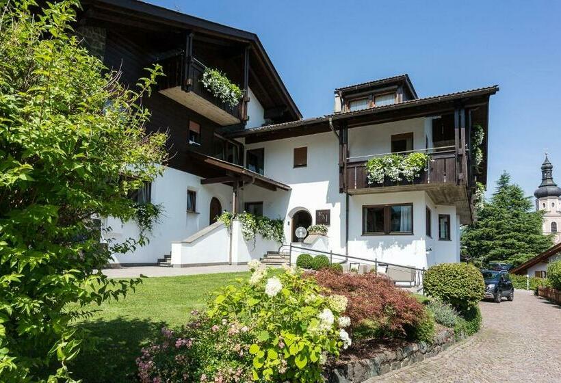 פנסיון Residence Mayr