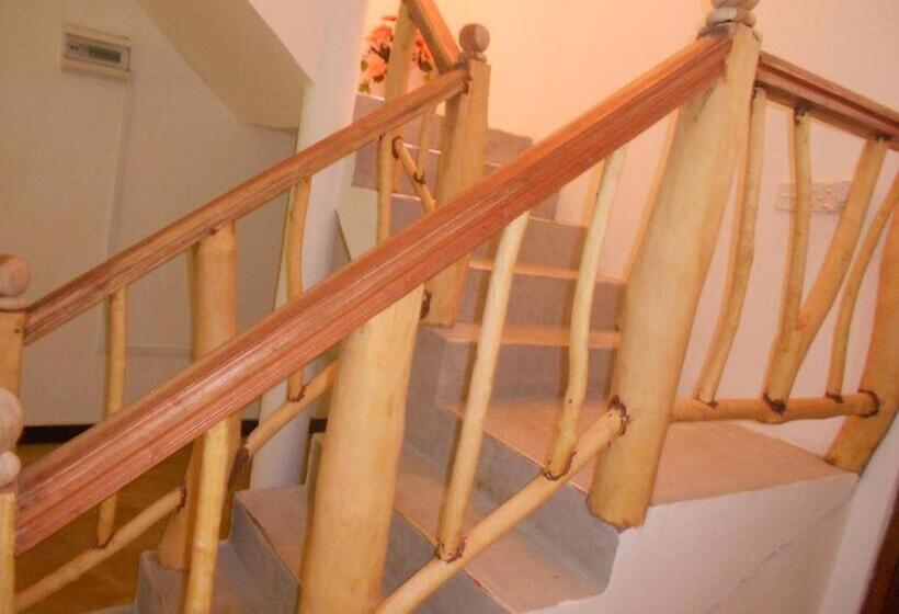 Pension Splendid Lake View Safari Lodge