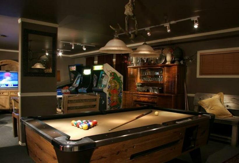 Getaways At The Lodge At Kingsbury Crossing