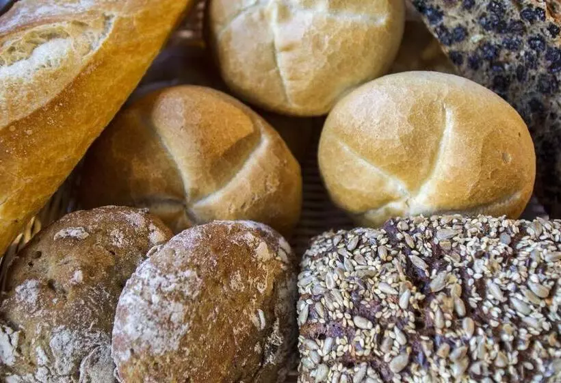 ホテル Garni Broi   Charme & Relax