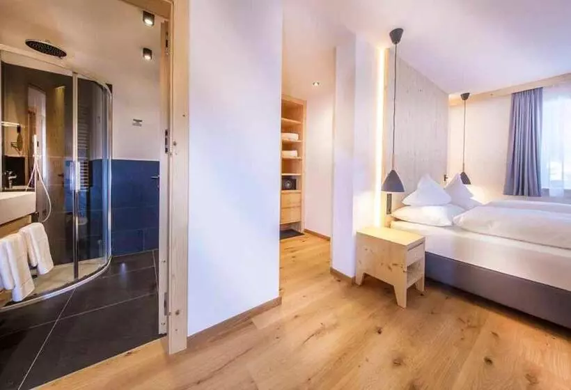 ホテル Garni Broi   Charme & Relax