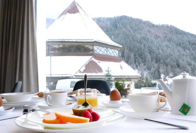 هتل Garni Broi Charme & Relax