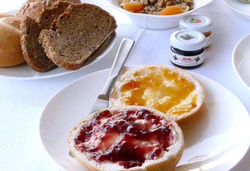 هتل Garni Broi Charme & Relax