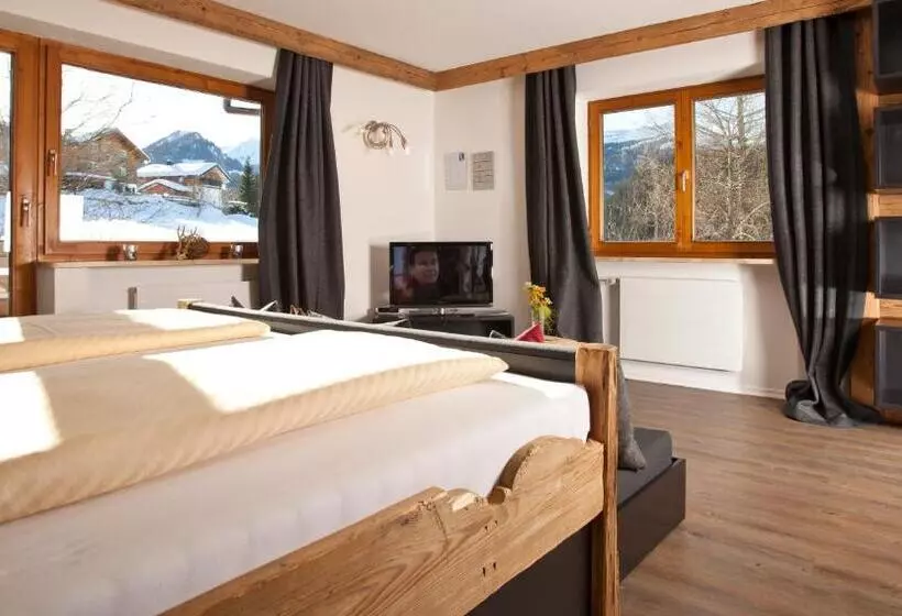 Hotelli Landhaus Bromm