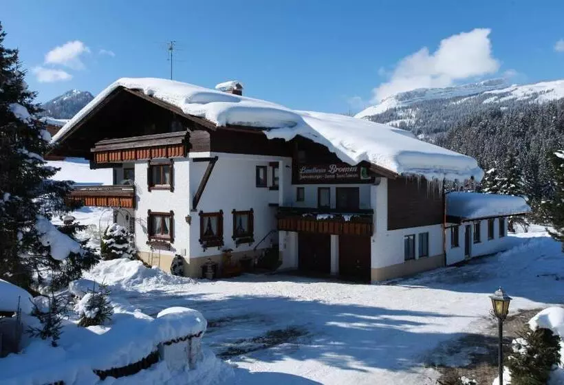 Hotelli Landhaus Bromm