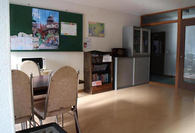 Пансион ホテル中の島別館