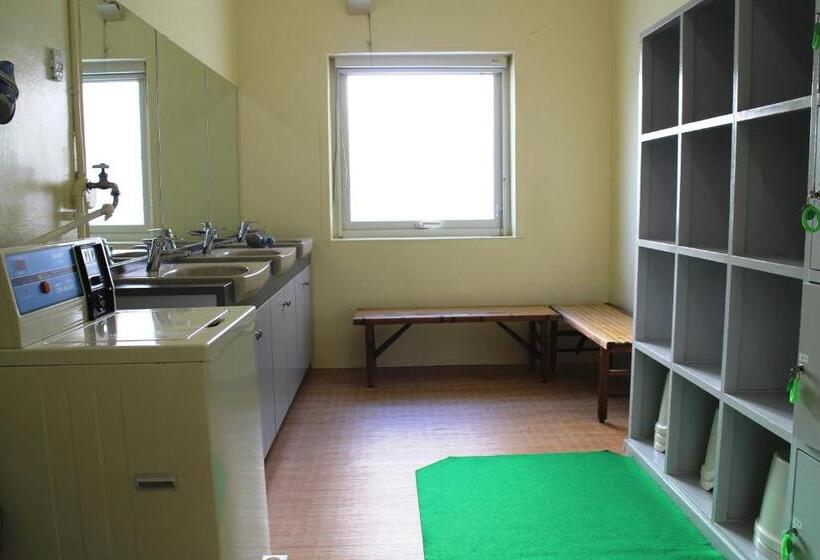 Пансион ホテル中の島別館