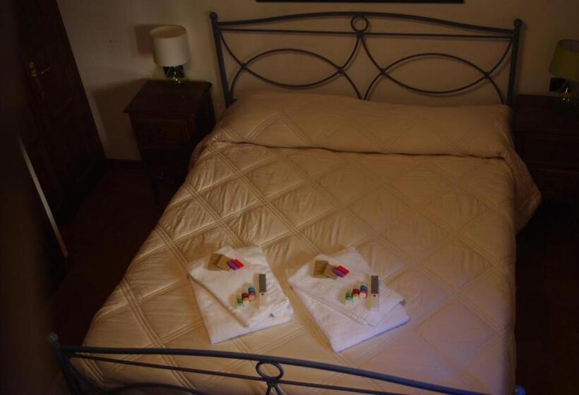 بنسيون Camere Nicolina