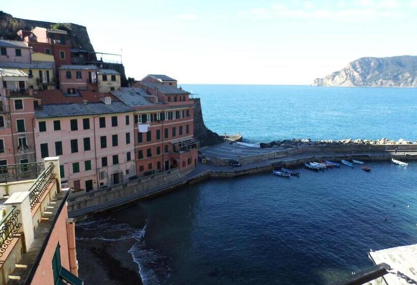 بنسيون Camere Nicolina