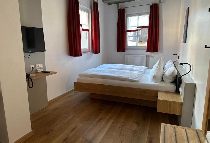 Пансион Gasthof Goldene Krone