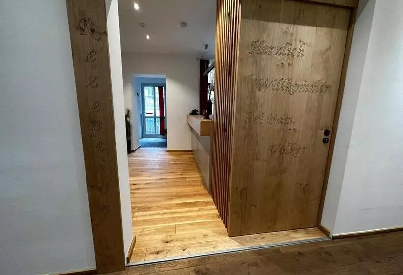 ペンション Gasthof Goldene Krone