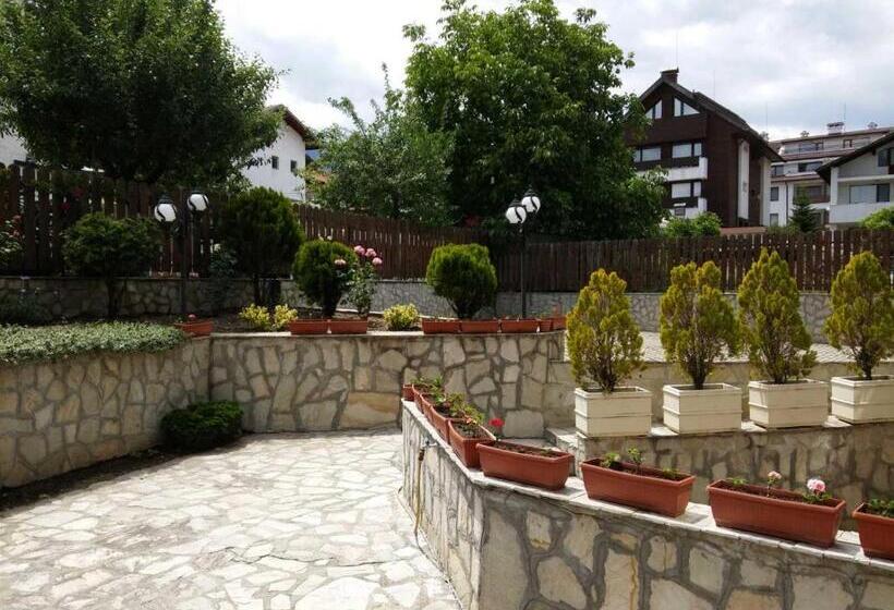 پانسیون Guest House Ela