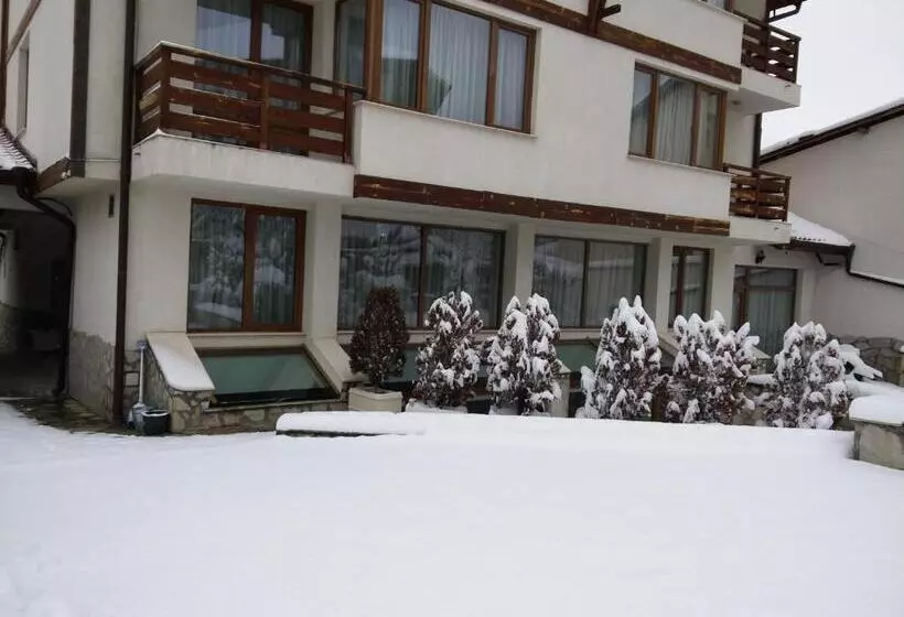 پانسیون Guest House Ela