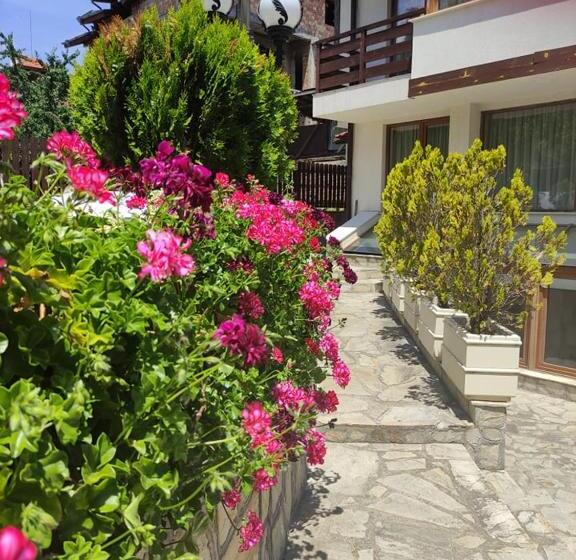 پانسیون Guest House Ela