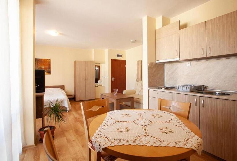 پانسیون Guest House Ela