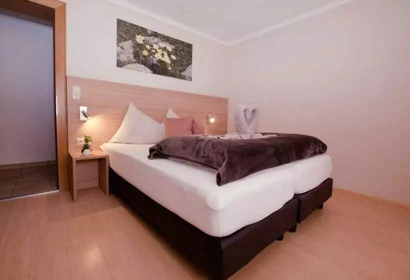 Majatalo Jennys Huamatl