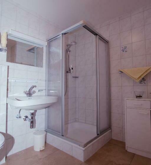 ペンション Jennys Huamatl