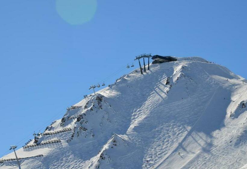 ペンション Jennys Huamatl