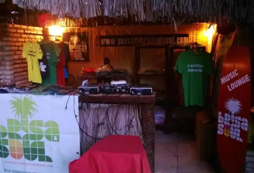 Majatalo Pousada Brisa & Soul