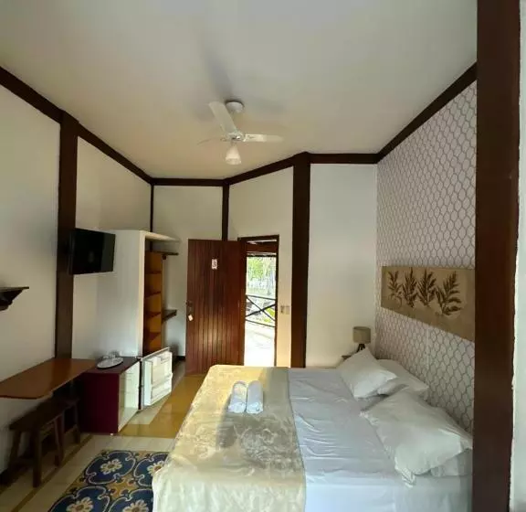 ペンション Pousada Villa Nina
