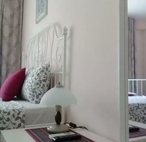 Majatalo Sandanski Peak Guest Rooms