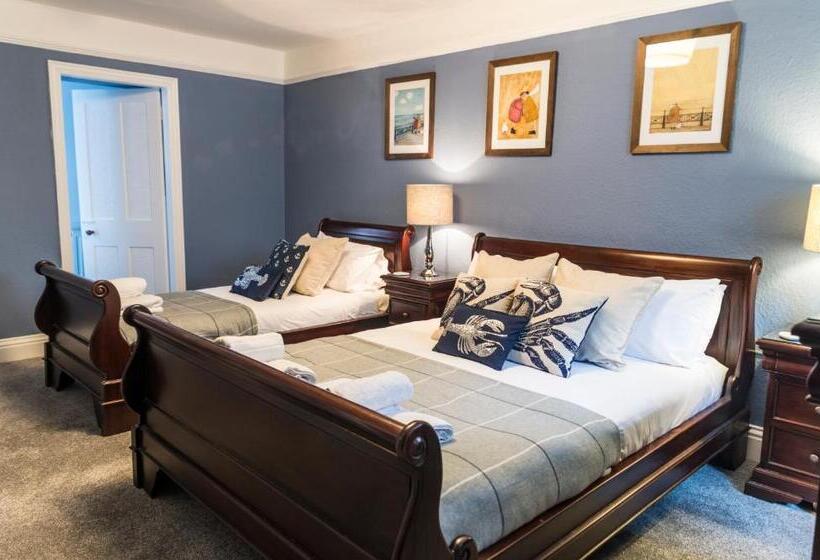 بنسيون The Wellington Pub Cromer