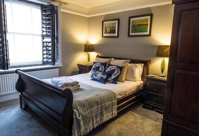 بنسيون The Wellington Pub Cromer