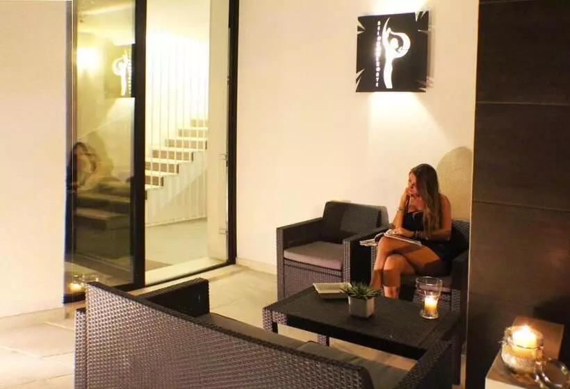 پانسیون Villa Belohorizonte