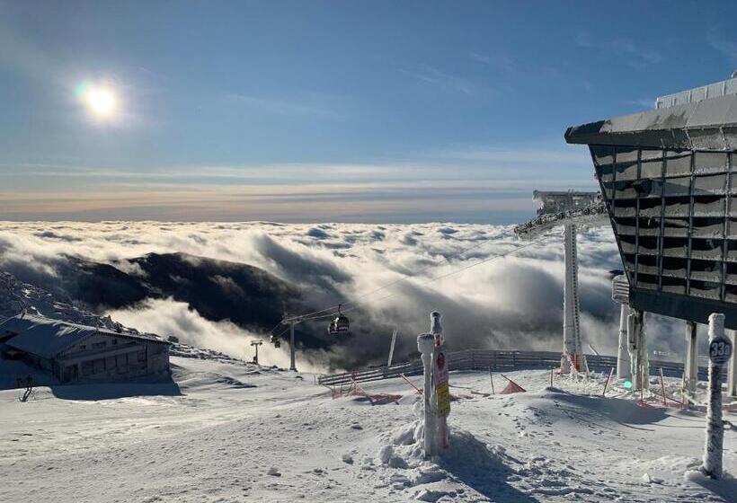 بنسيون Wellness Villa Liptov