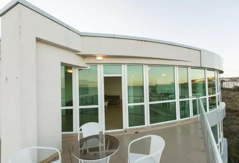 Silver Beach Apart Complex