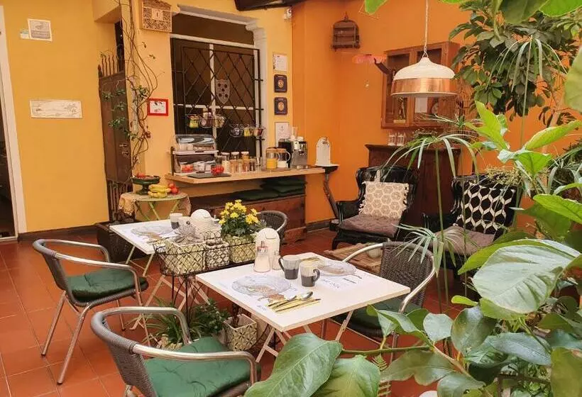 ベッドアンドブレックファースト Garni Giacometti