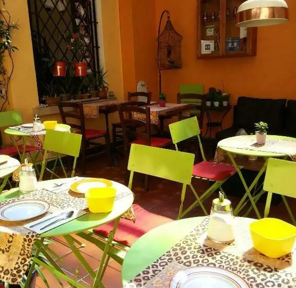 ベッドアンドブレックファースト Garni Giacometti