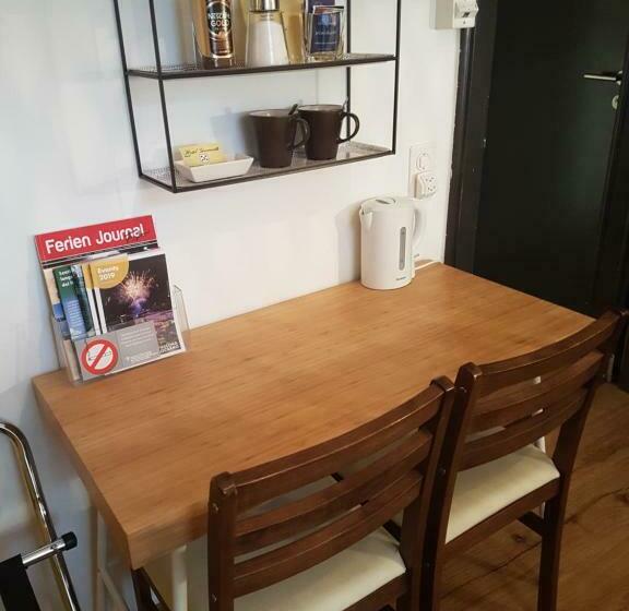 Bed & Breakfast Garni Giacometti