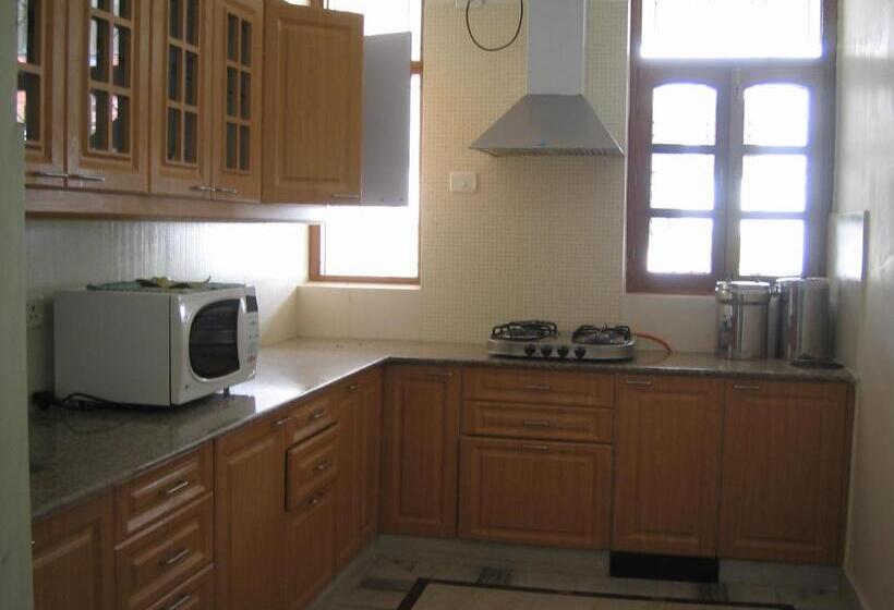 Bed and Breakfast Raj Cottage Ganga Vatika