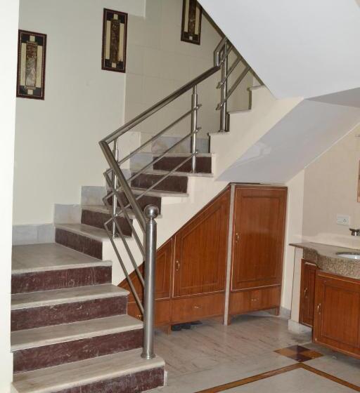 Bed and Breakfast Raj Cottage Ganga Vatika