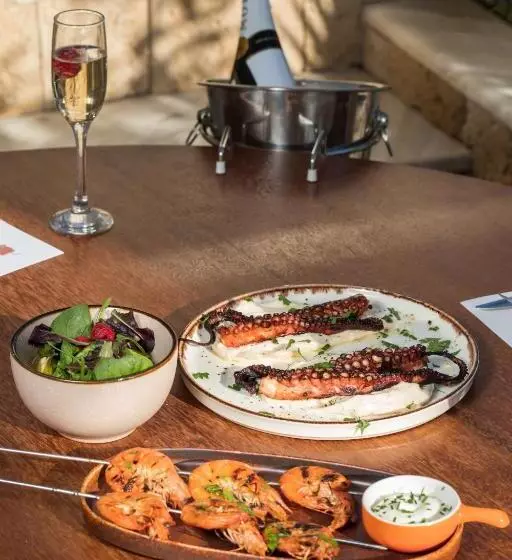 Eliza Hotel By Panel Hospitality   Formerly Evdion