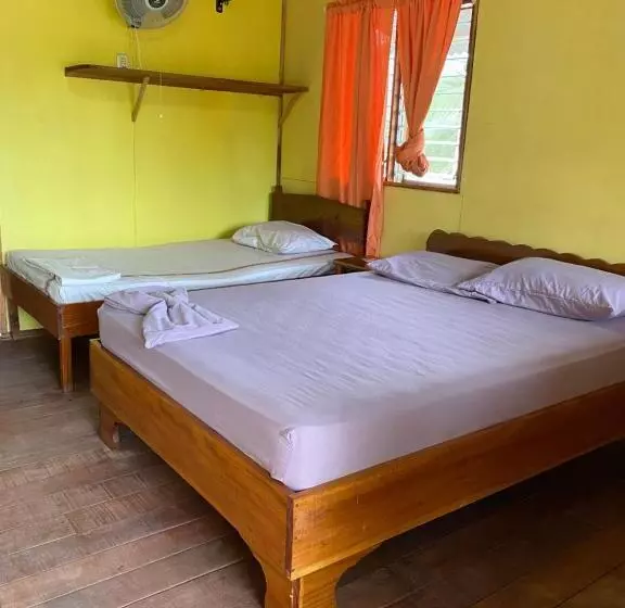 Hotelli Cabinas Popular