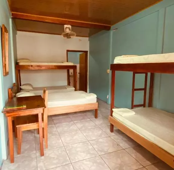 Hotelli Cabinas Popular