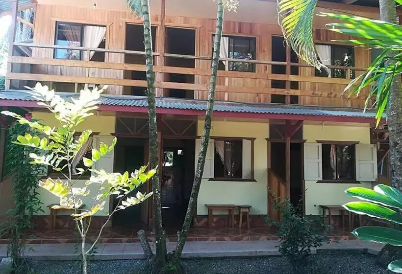 Hotelli Cabinas Popular