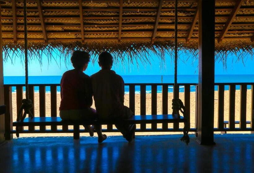 호텔 Ganesh Garden Beach Cabanas