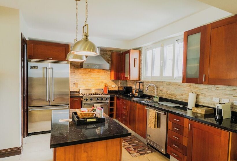 Отель La Concordia  Boutique