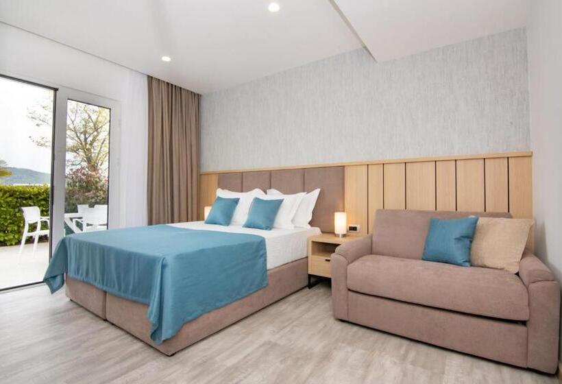 هتل Perla Annexes