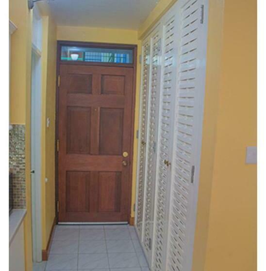 هتل Sandcastles Beach Resort