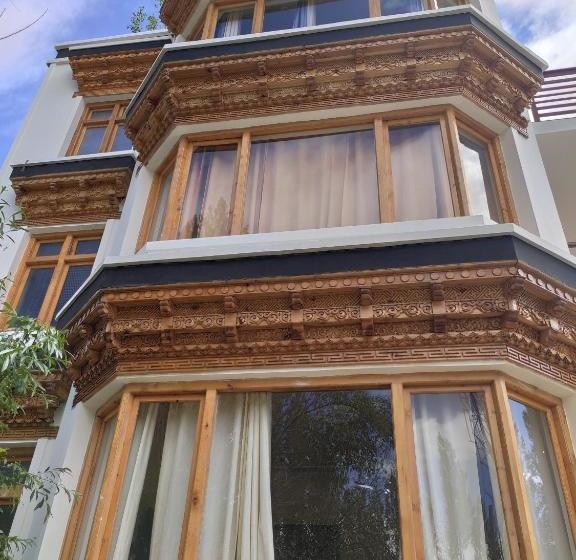 בית מלון כפרי Shaolin Ladakh