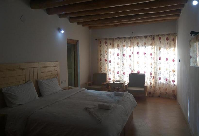 בית מלון כפרי Shaolin Ladakh