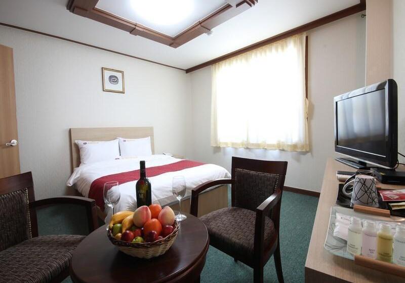 Hotel Tongyeong Tourist